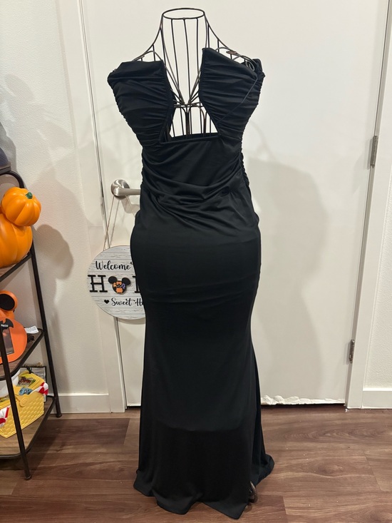 Fashion Nova Dresses & Skirts - Beautiful Fashion Nova Black Ruched Cutout Maxi Dress